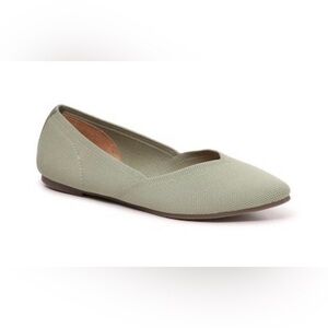 Kelly & Katie Jayde Flat - size 8 NEW